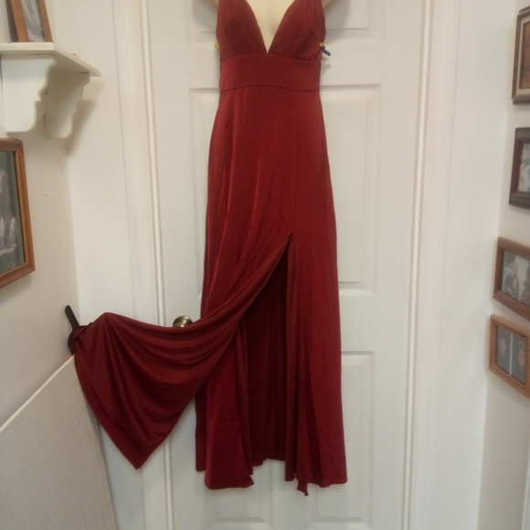 🆕 Lulu's Red👗size Small💕 Beautiful & elegant - Picture 4 of 12